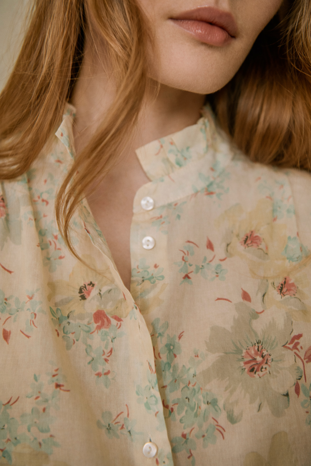 Tera - Pastel Floral Print Short-Sleeve Blouse – Petite Mendigote