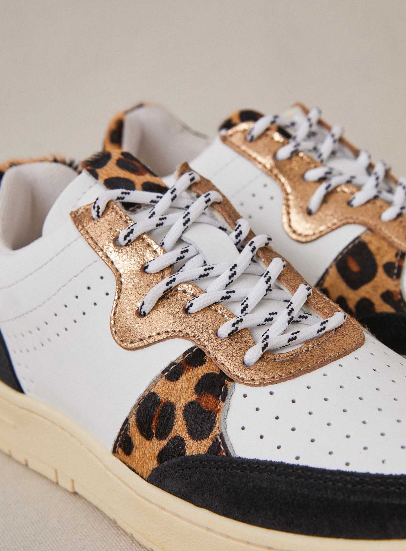 fw24 / baskets carlo leopard - leopard