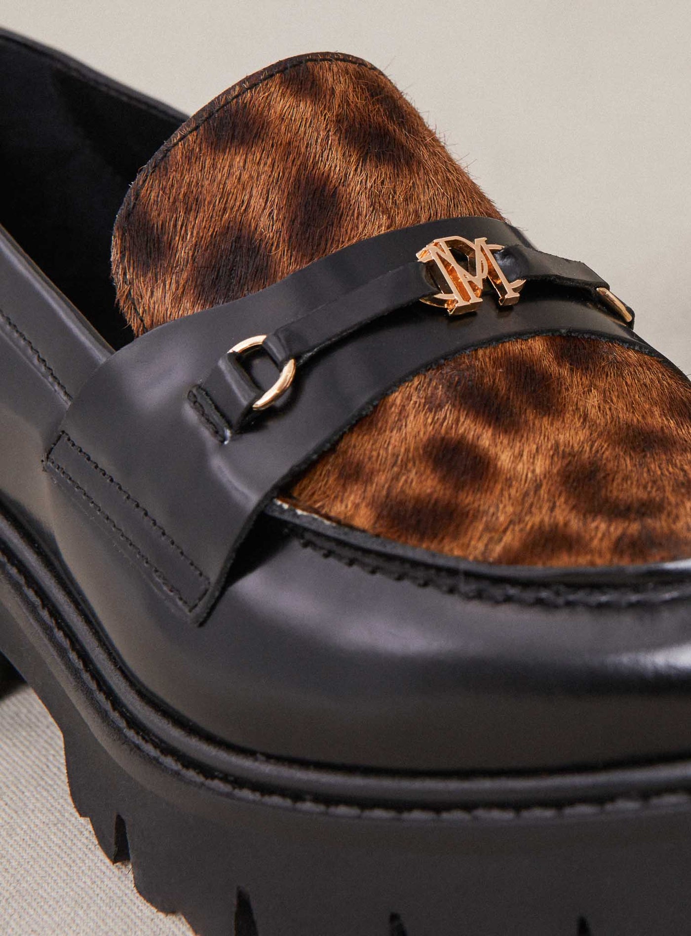 fw24 mocassins semelle compensee leopard Petite Mendigote