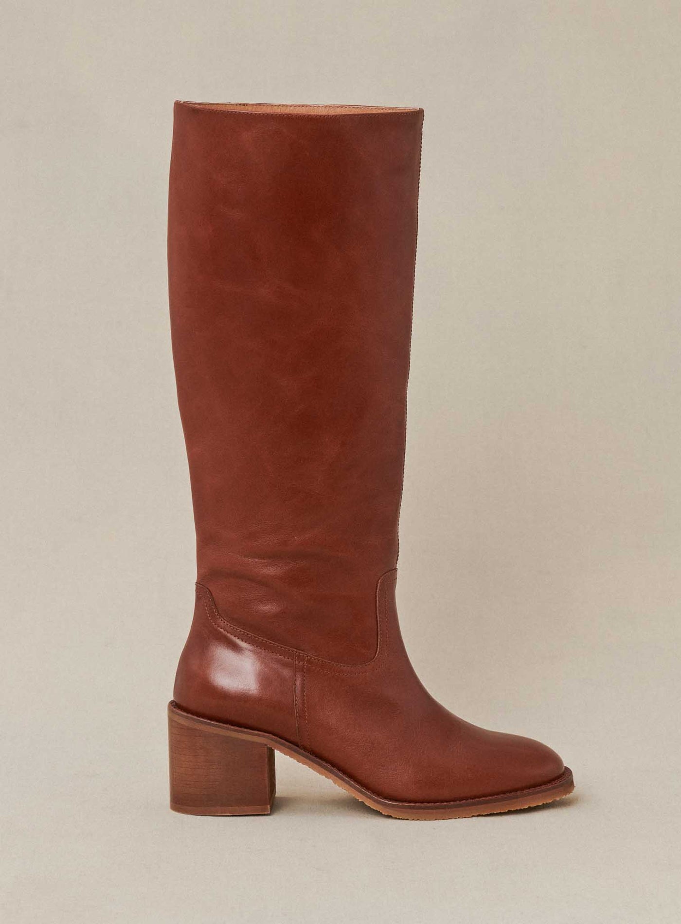 FW24 / Clement Stiefel mit niedrigem Absatz – Cognac