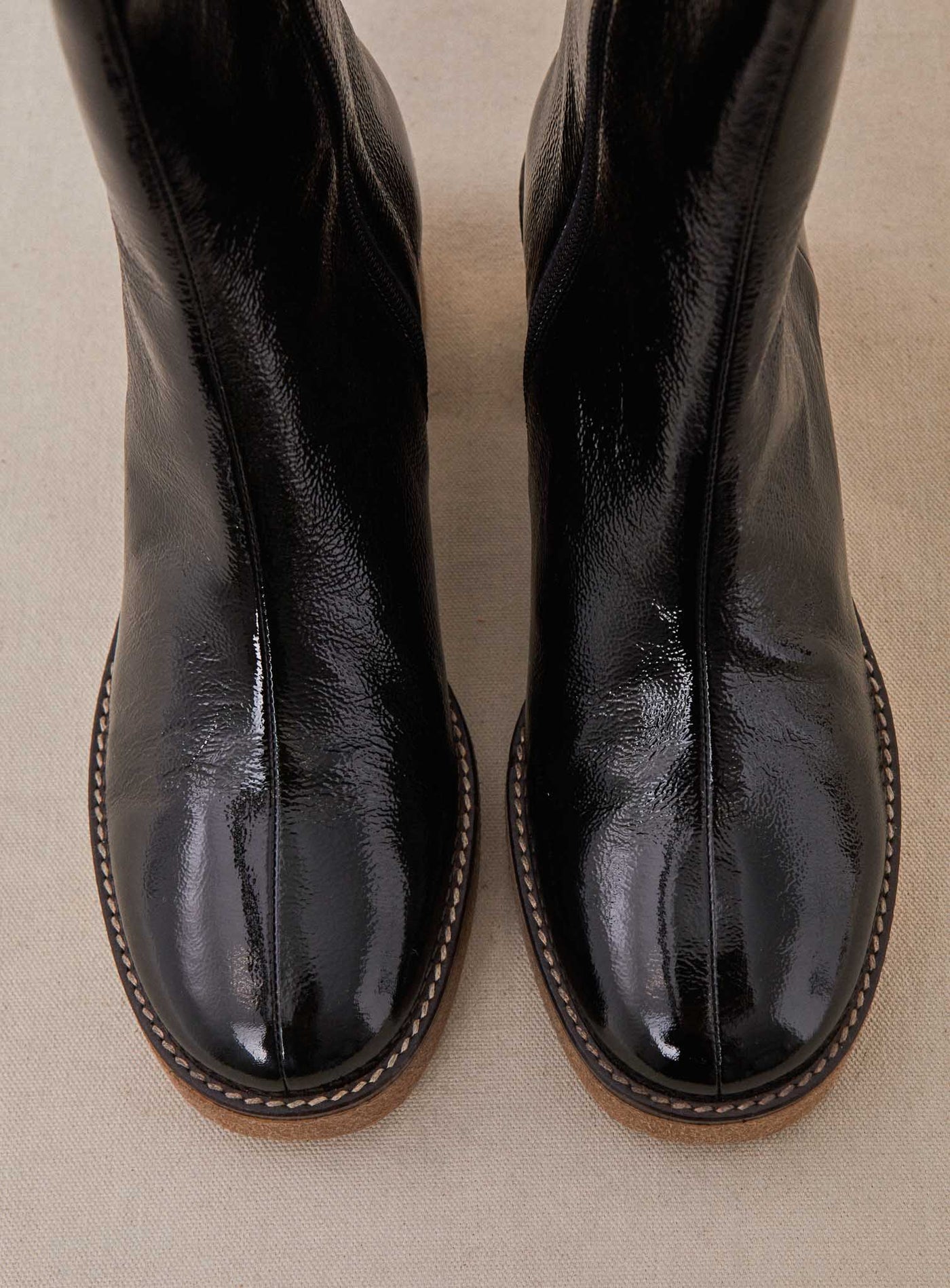 FW24 / Stiefeletten mit Absatz - Schwarz