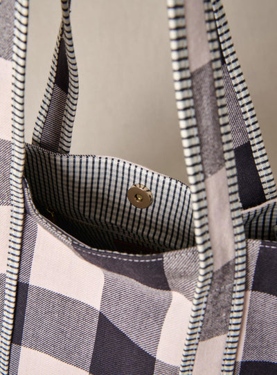 fw25 / sai tasche - große karos schwarz