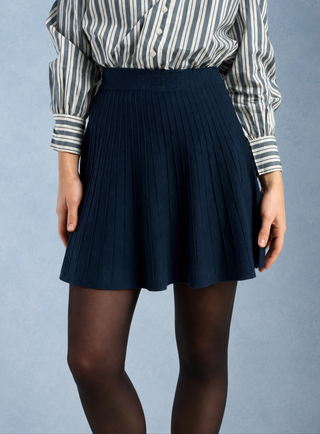 Java mesh skirt
