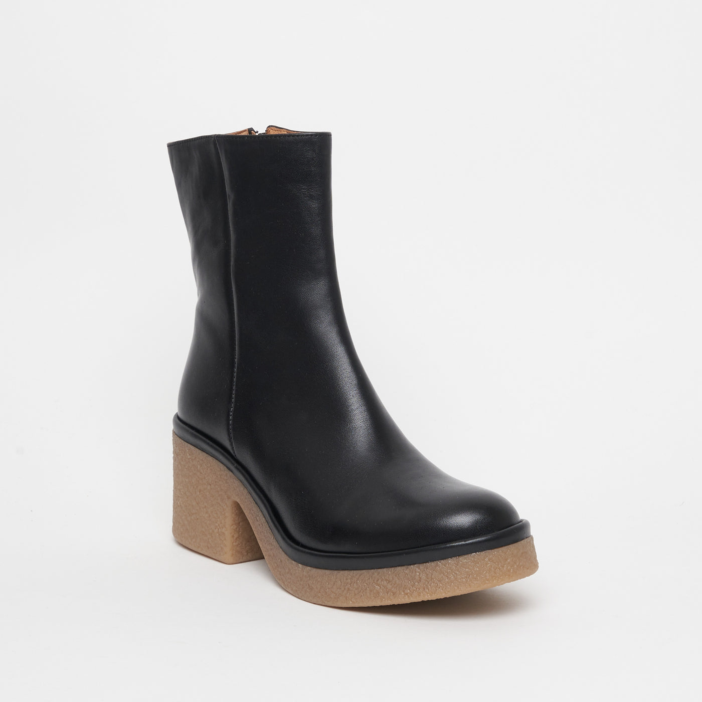 fw23 / bottine clara vernis - noir