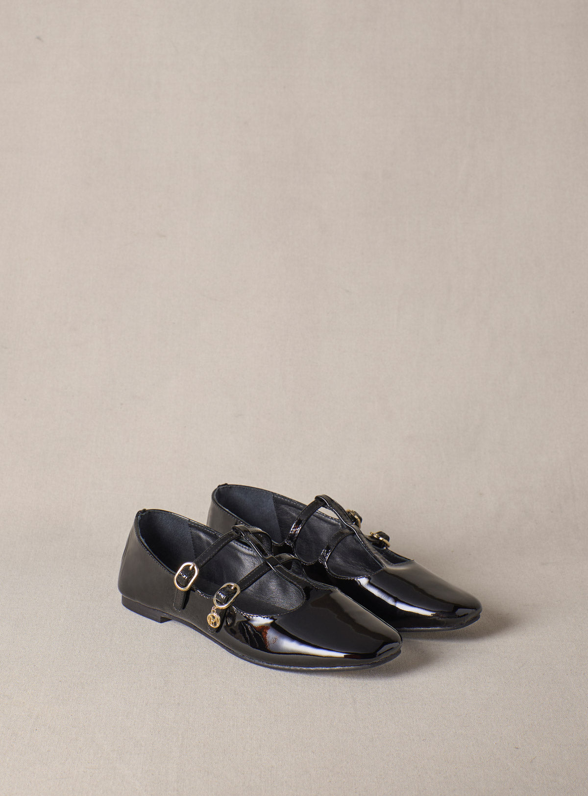 fw25 / celil ballerinas - black