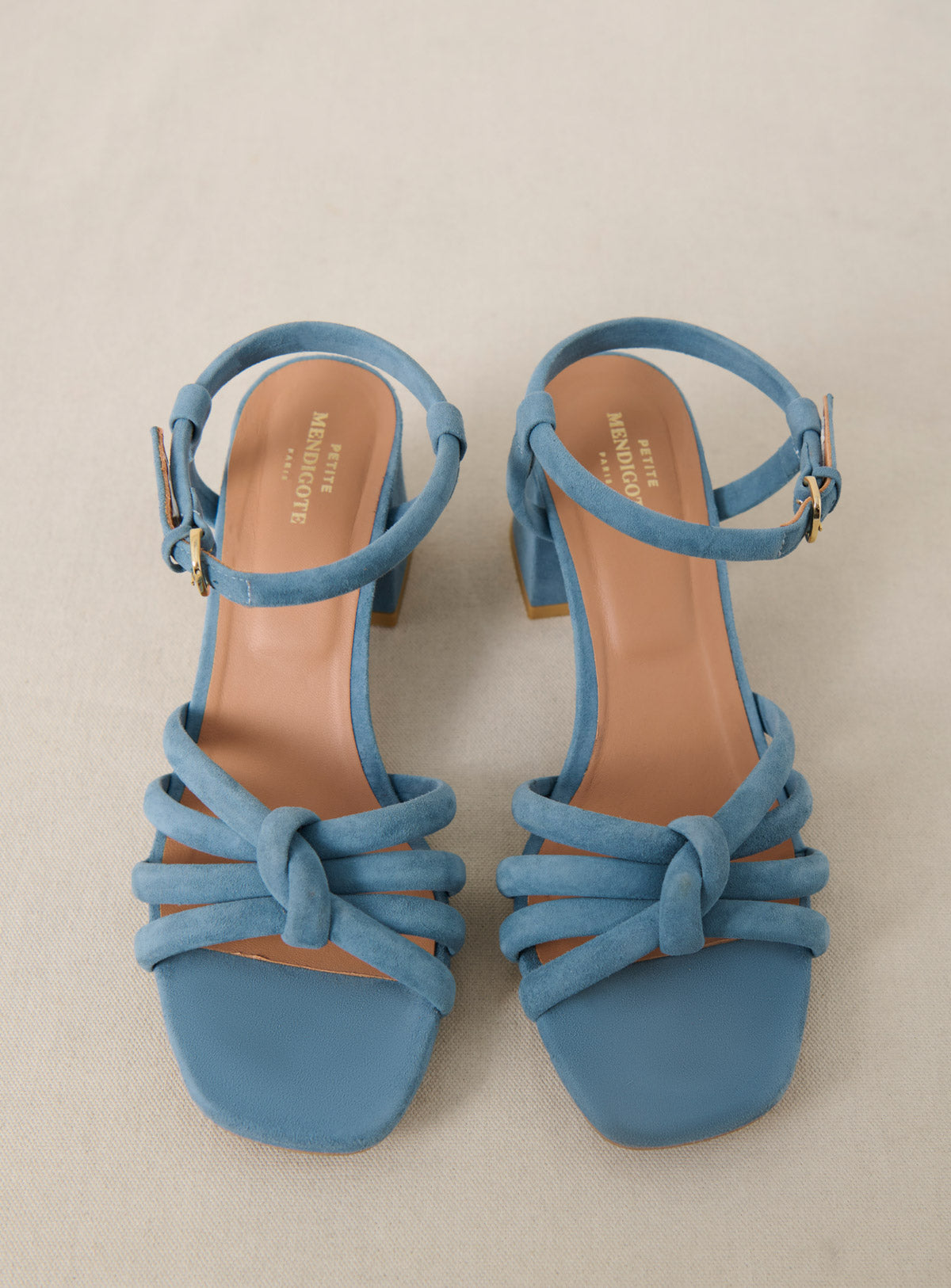 SS25 / Cesar-Schuh mit niedrigem Absatz – blau