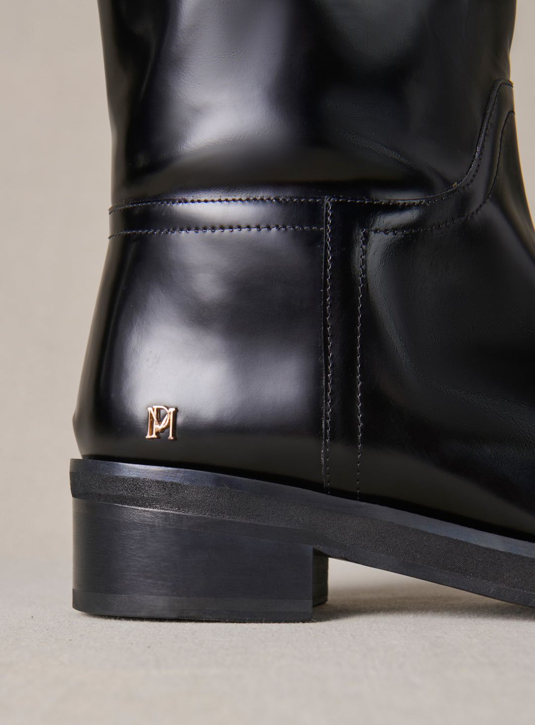 Bottes Pointues Bocage Paris - Cuir Noir, Sangle Cheville, Taille 39, TBE