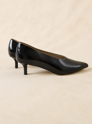 Claudia pumps