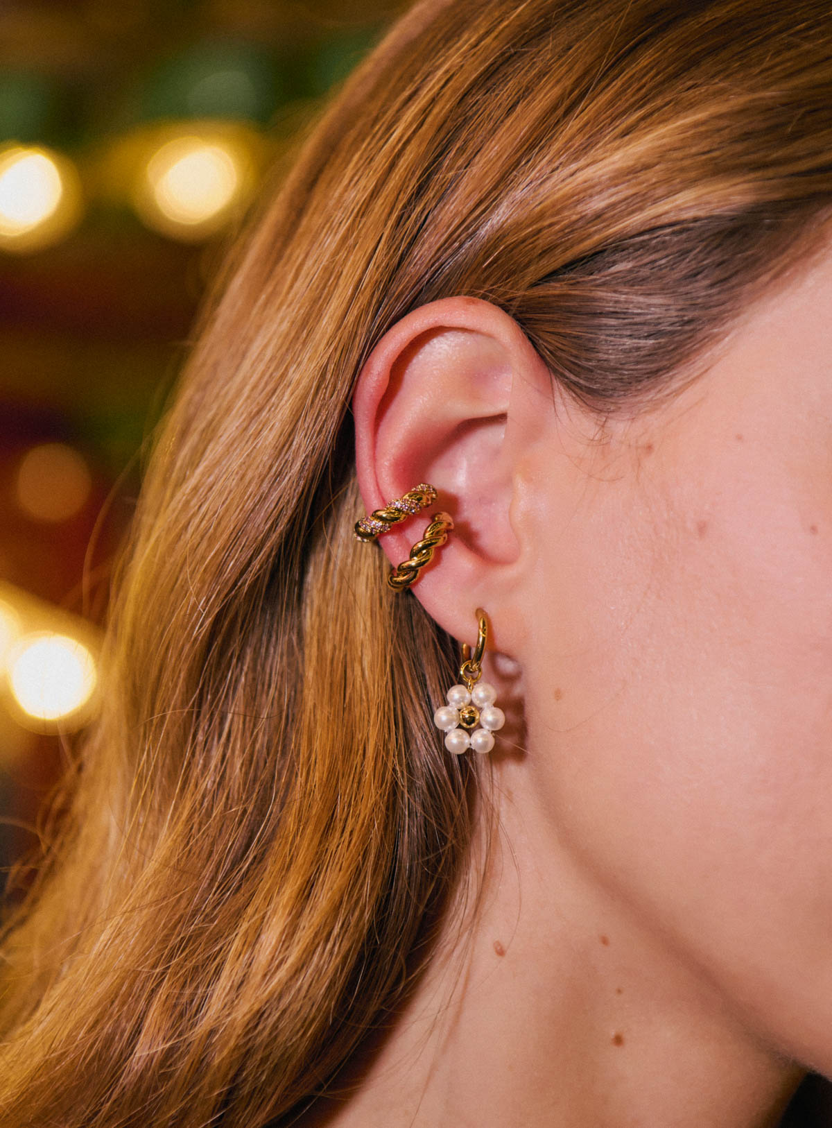 fw24 / ariane rhinestone earcuff - gold/black