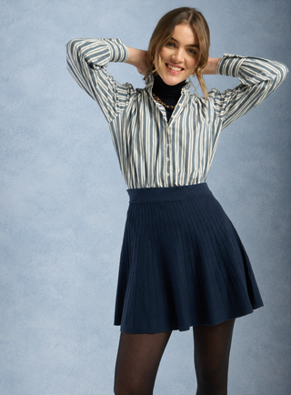 Java mesh skirt