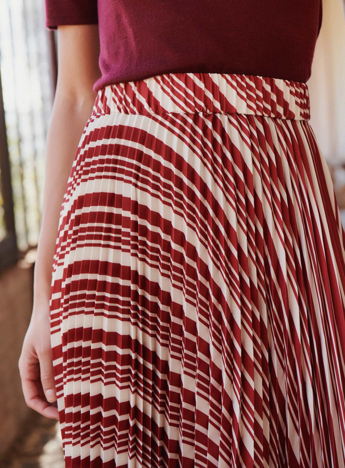 ss25 / junon striped skirt - red