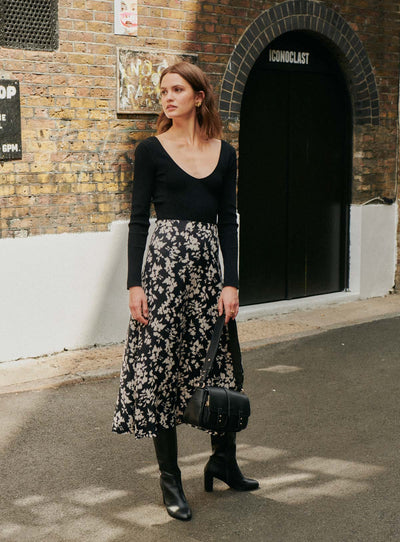 fw24 / jupe midi janine floral - noir