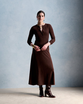 Herbst/Winter 2026 / Anisha Kleid - Schokolade
