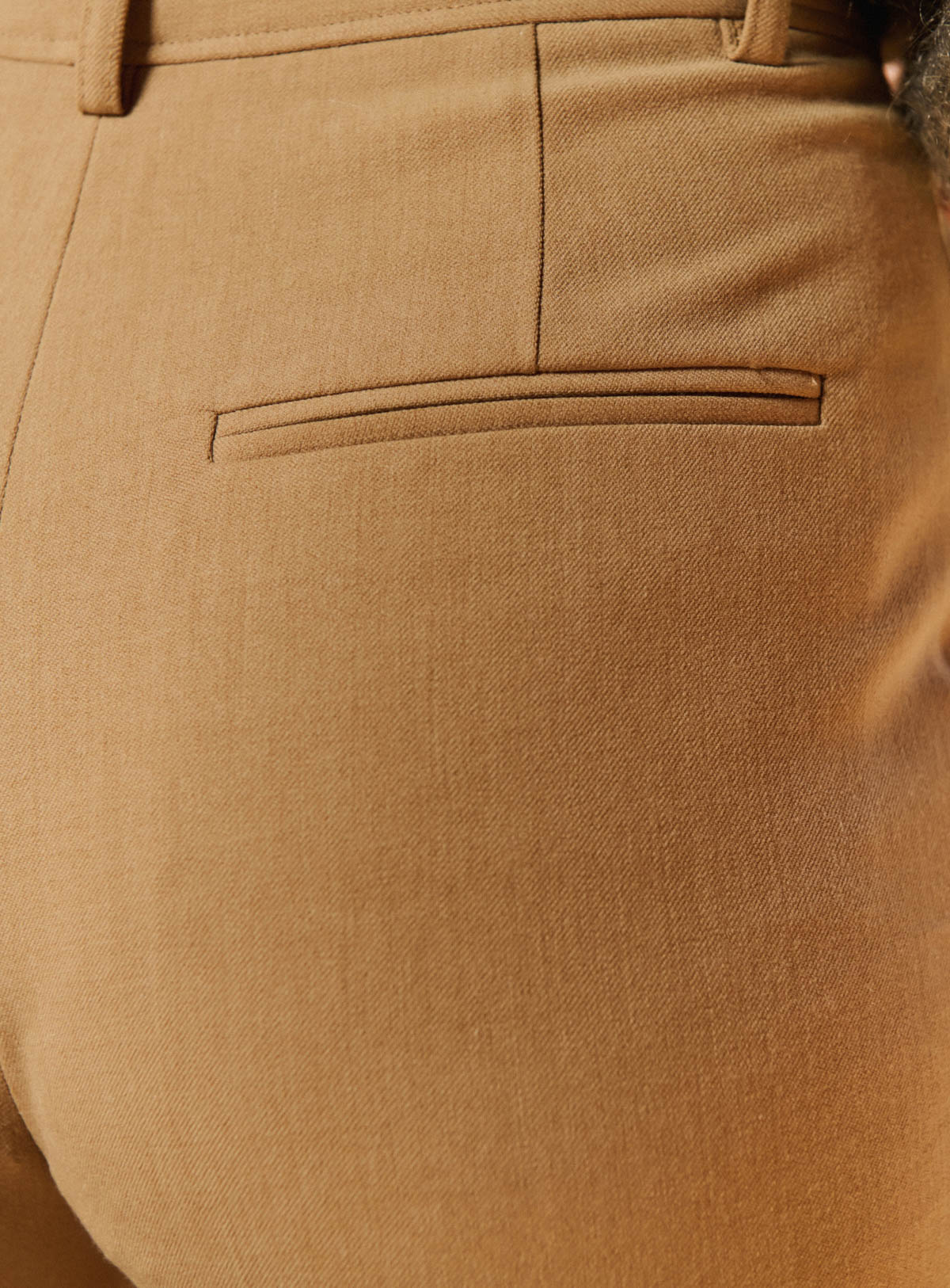 fw24 / pantalon paddy a pinces larges - beige