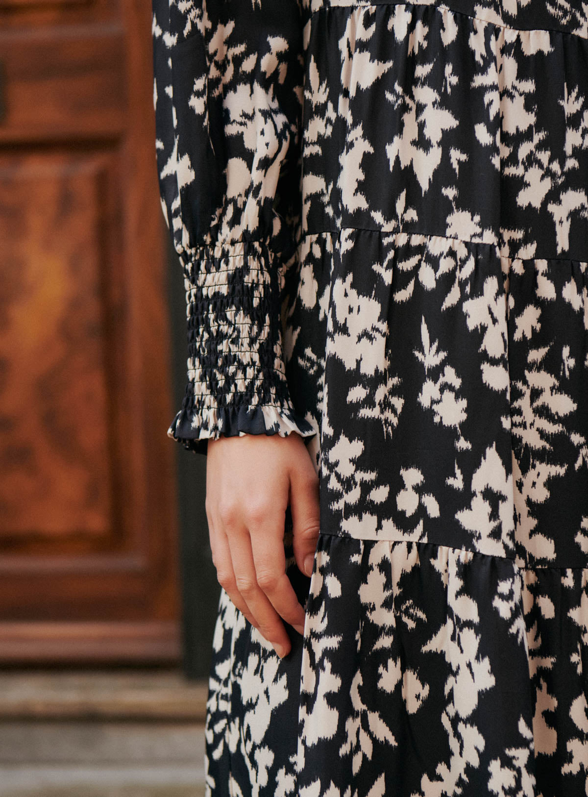 fw24 / robe roberta imprime floral - noir