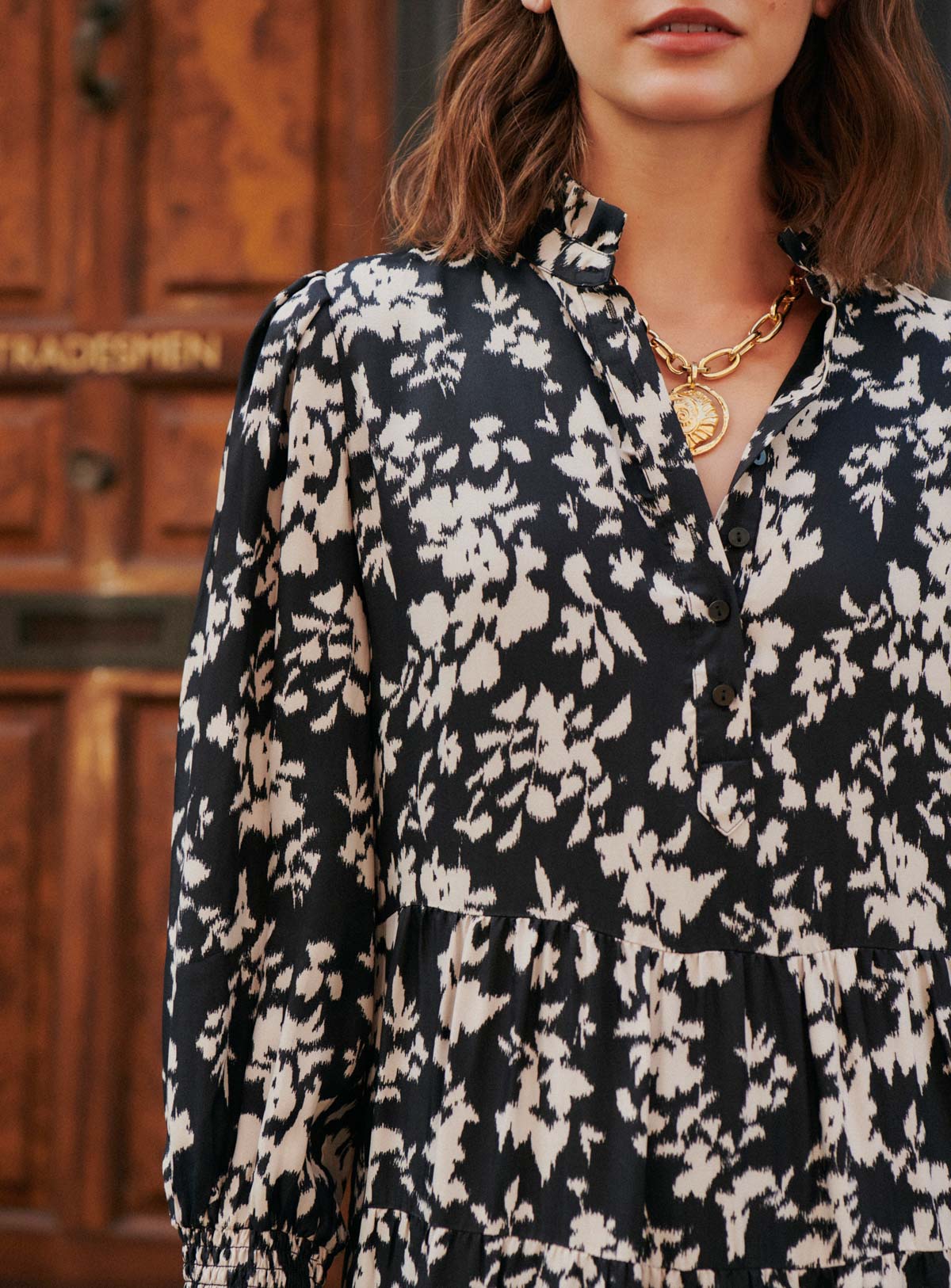 fw24 / robe roberta imprime floral - noir