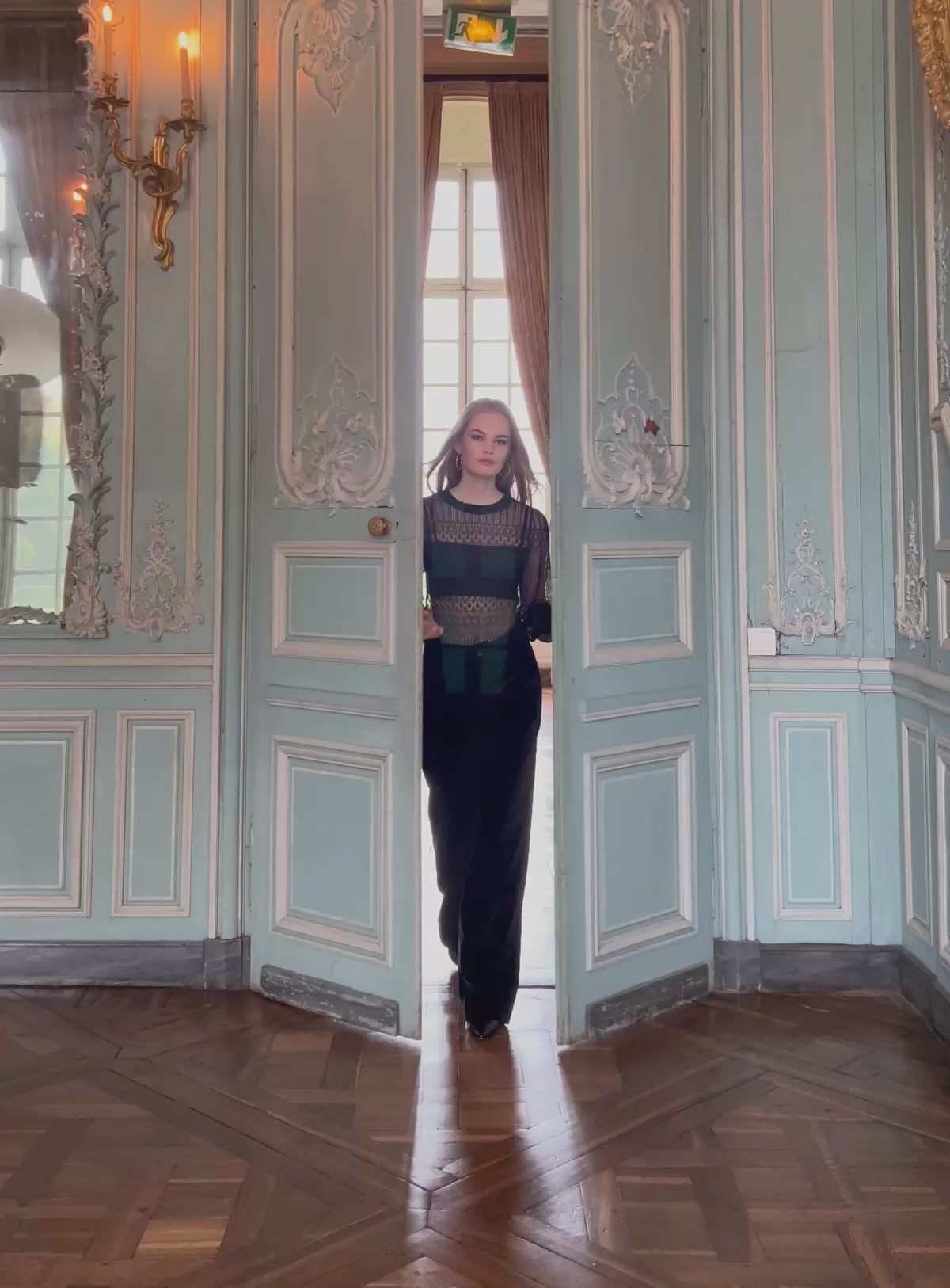 fw25 / miley sweater - black